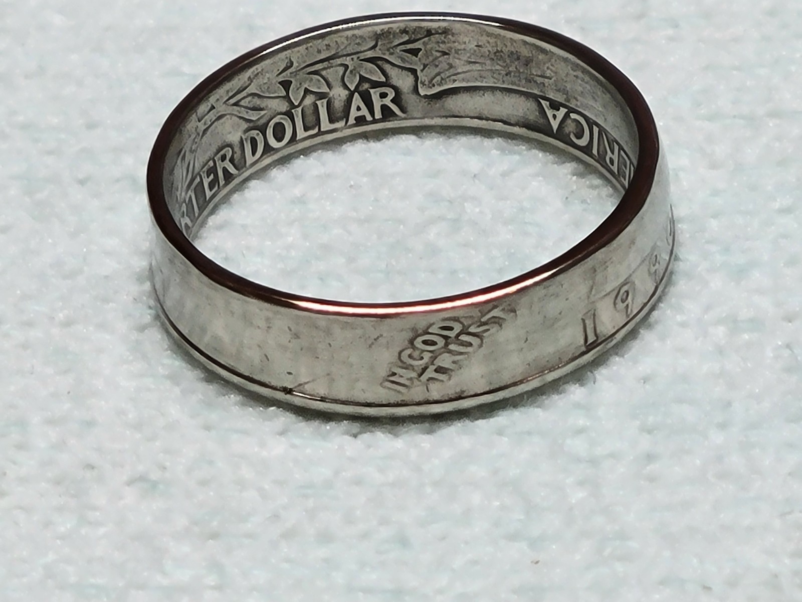 1990 - Size 11 Dated Quarter Coin Ring