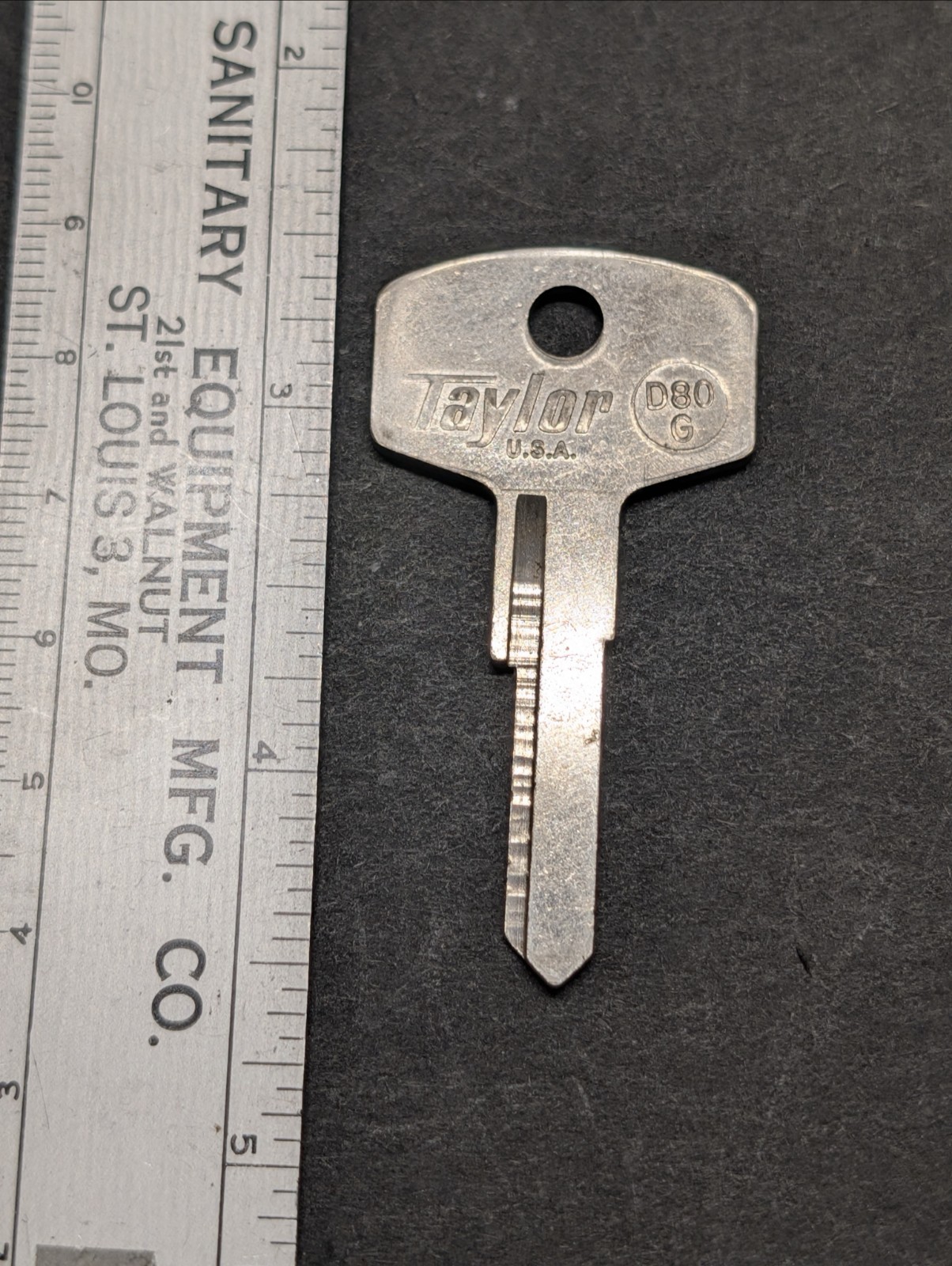 NOS UNCUT Taylor D80-G key blank made in USA