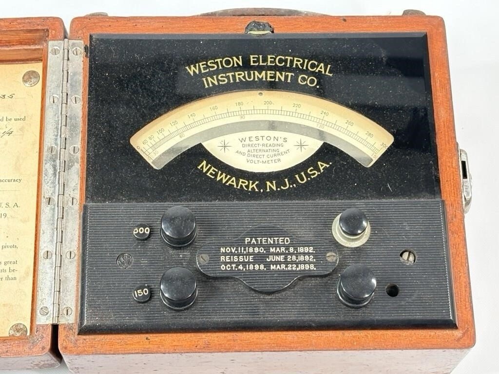 Weston Direct‑Reading AC/DC Voltmeter 0–300V • Early Patent Plate • Wood Case