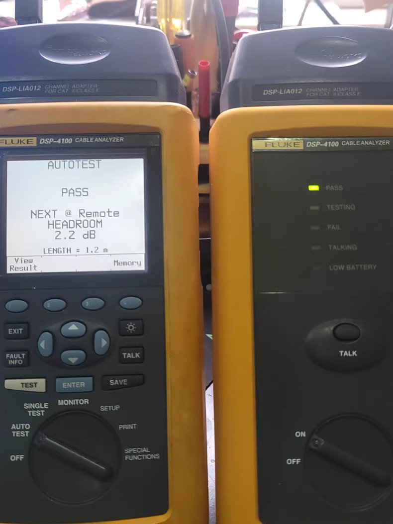 FLUKE DSP-4300 DSP-4300SR Network Tester Cable Certifier DSP4300