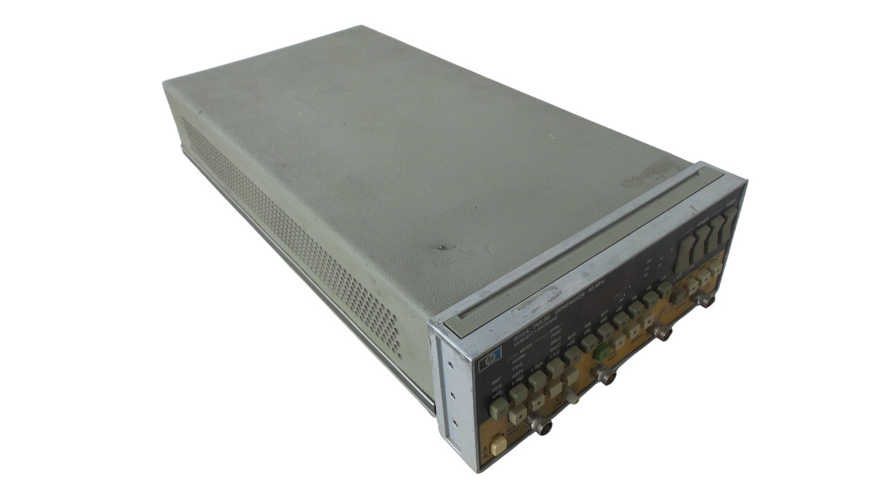 HP 8112A PULSE GENERATOR 50MHz - Free shipping