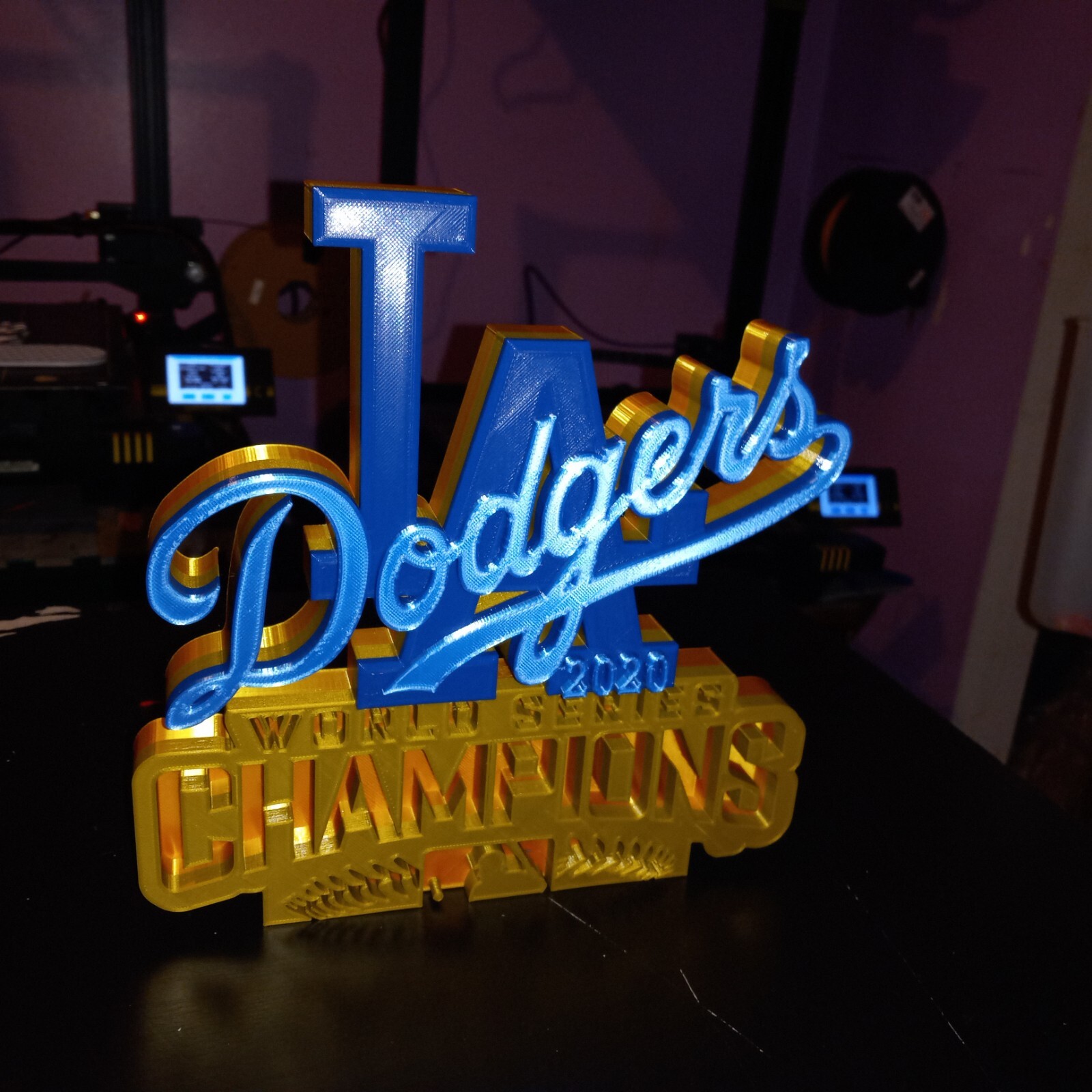 GOLD EDITION LA DODGERS WORLD SERIES CHAMPS SIGN PLAQUE STAND-3D printed 9 Inch