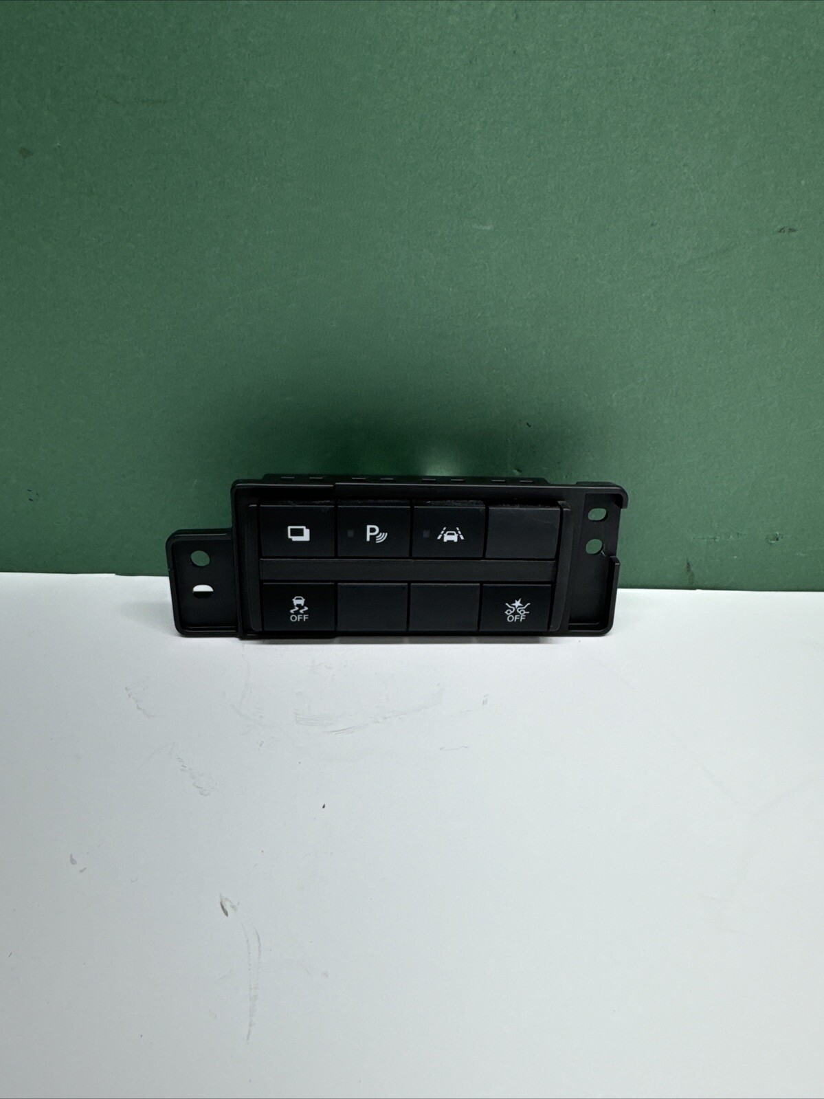 2019-2022 Nissan Versa Traction Control Computer 684TU5EE0A OEM