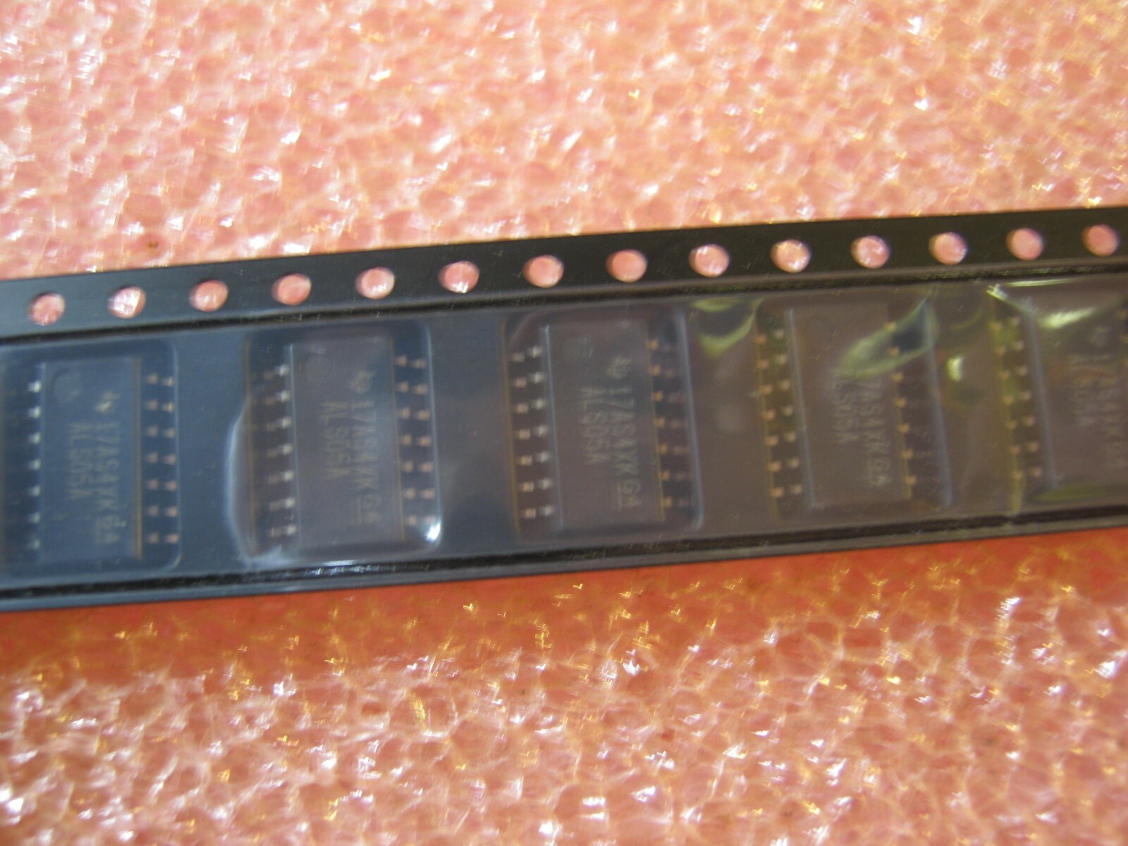 SN74ALS05ANSRG4 NOS Lot of 50 Pieces from Texas Instruments