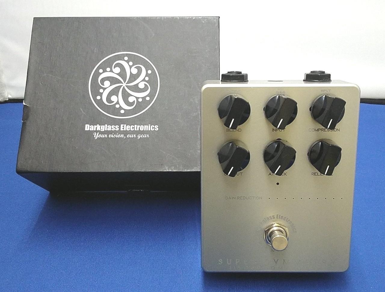 DARKGLASS ELECTRONICS SUPER SYMMETRY Model