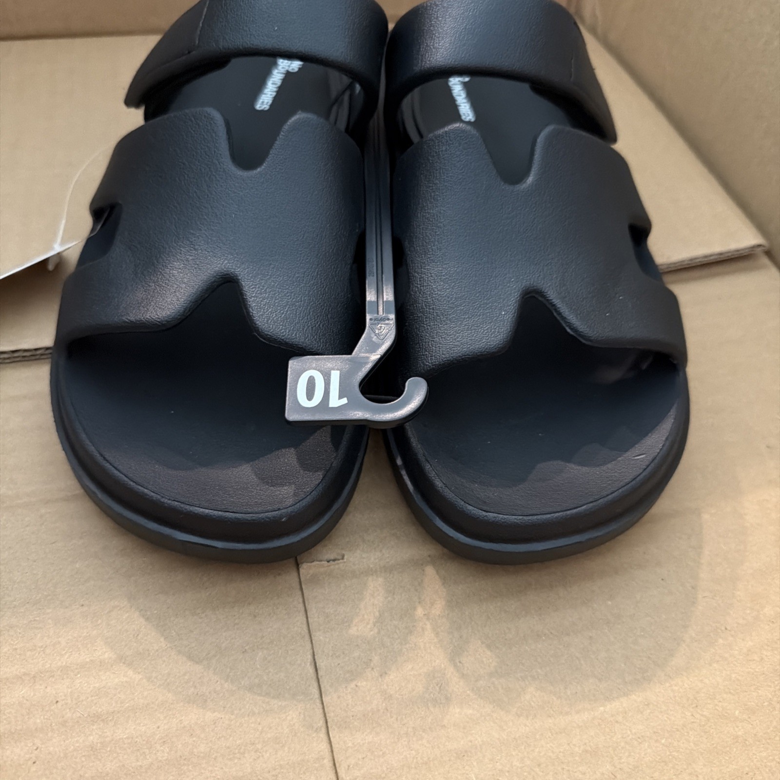 No Boundaries Womens Geo Slide Sandals