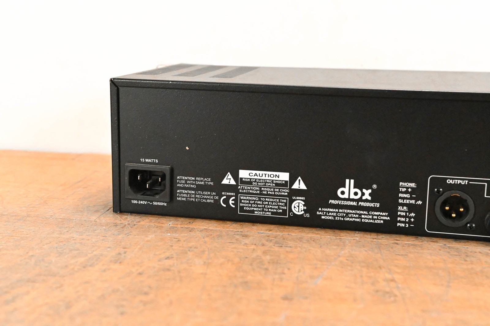 dbx 231s Two-Channel 31-Band Equalizer CG01QT1