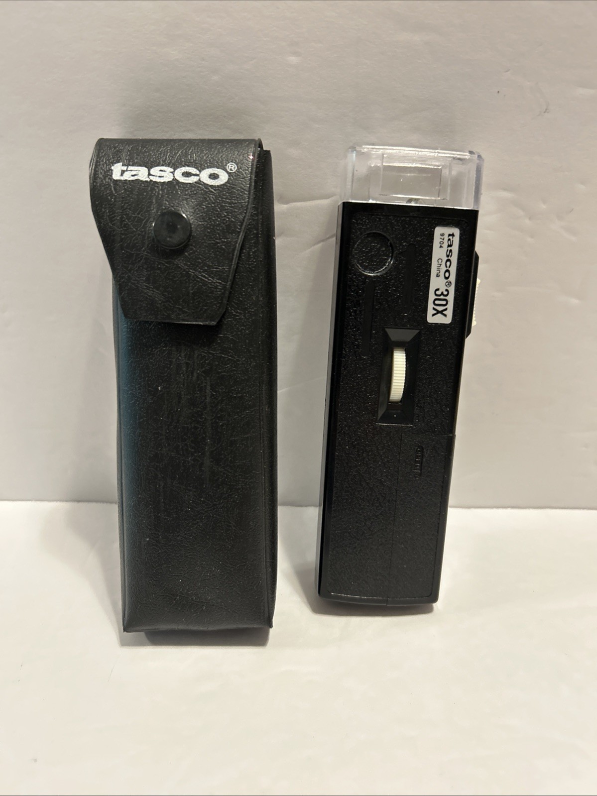 Tasco 30X Illuminated Microscope Model 9704 with Case