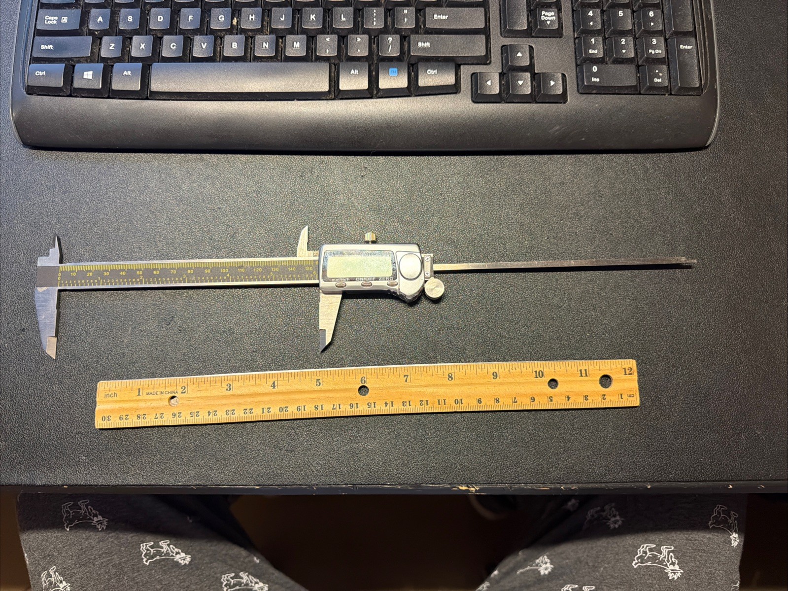 Carrera Precision Model Metal 9"Digital Calipers Needs Battery J