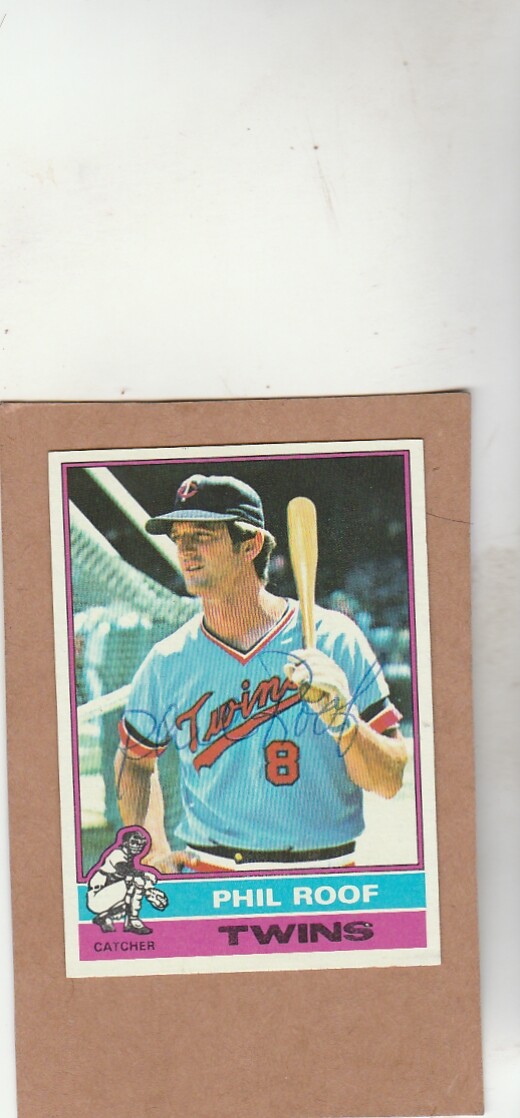 1976 Topps #  424 Phil Roof - Autographed Card