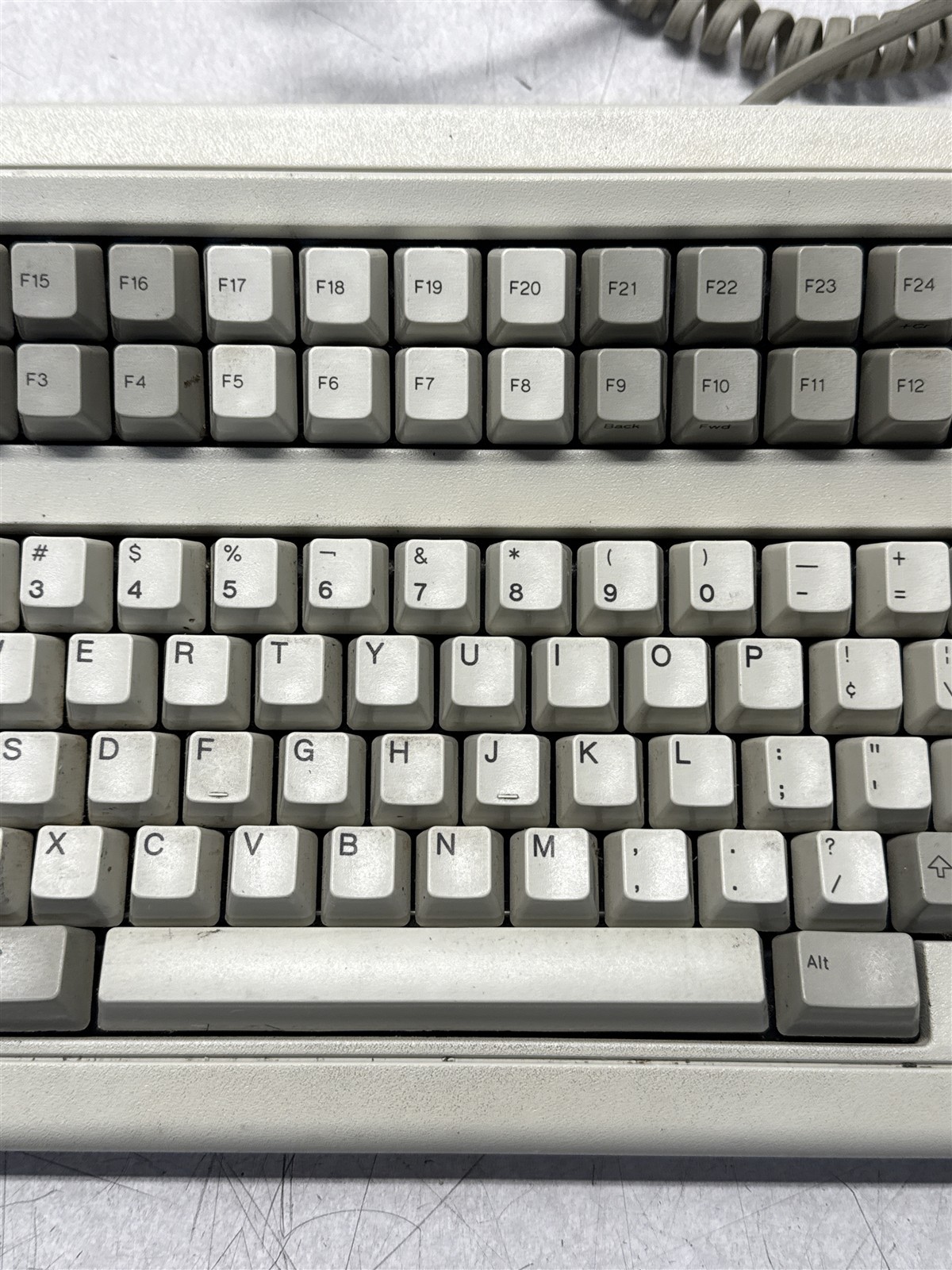 IBM 92G9006 MODEL M122 TYPE III QUIET TOUCH THERMINAL KEYBOARD