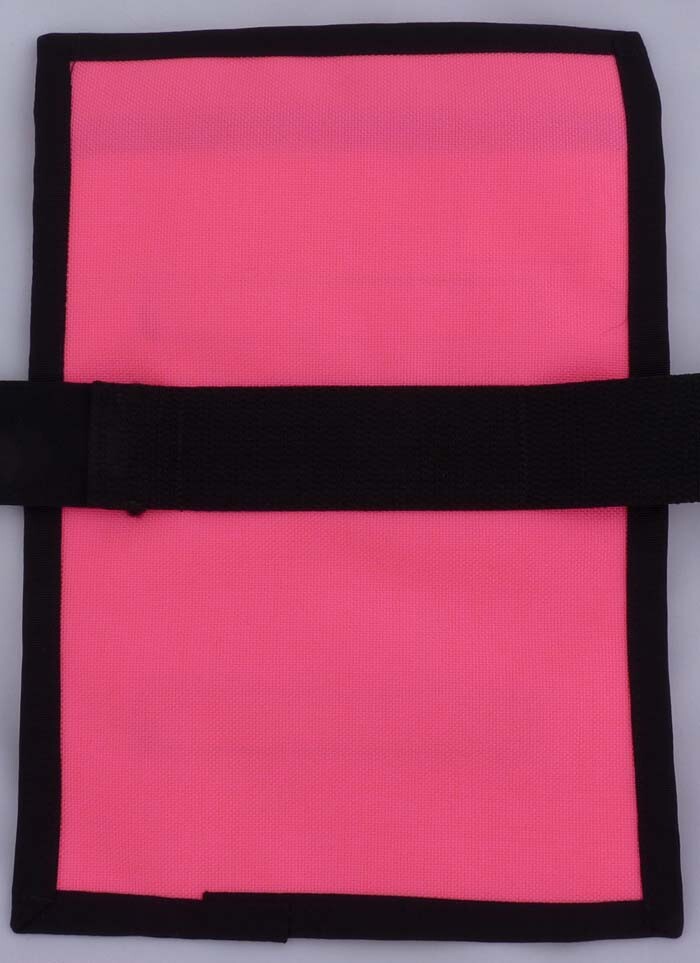 New Pink FlightBoard™, a Pilot Kneeboard with Notepad from Powder Puff Pilot