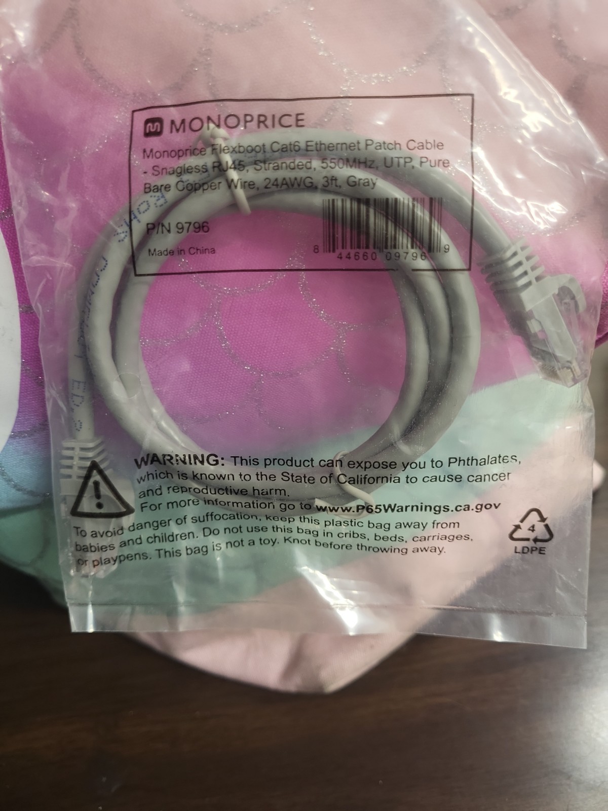 MONOPRICE P/N 24376  CAT6A ETHERNET PATCH CABLE - SNAGLESS RJ45/550Mhz 10G 26AWG