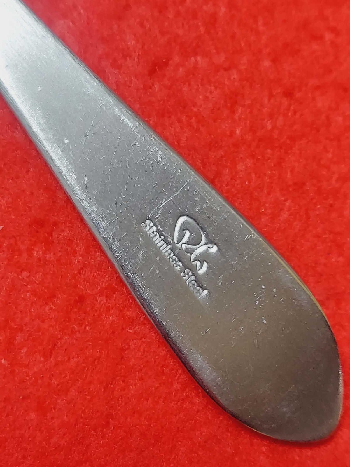 Meridian - Robert Welch Stainless Flatware Satin Replacement Choice