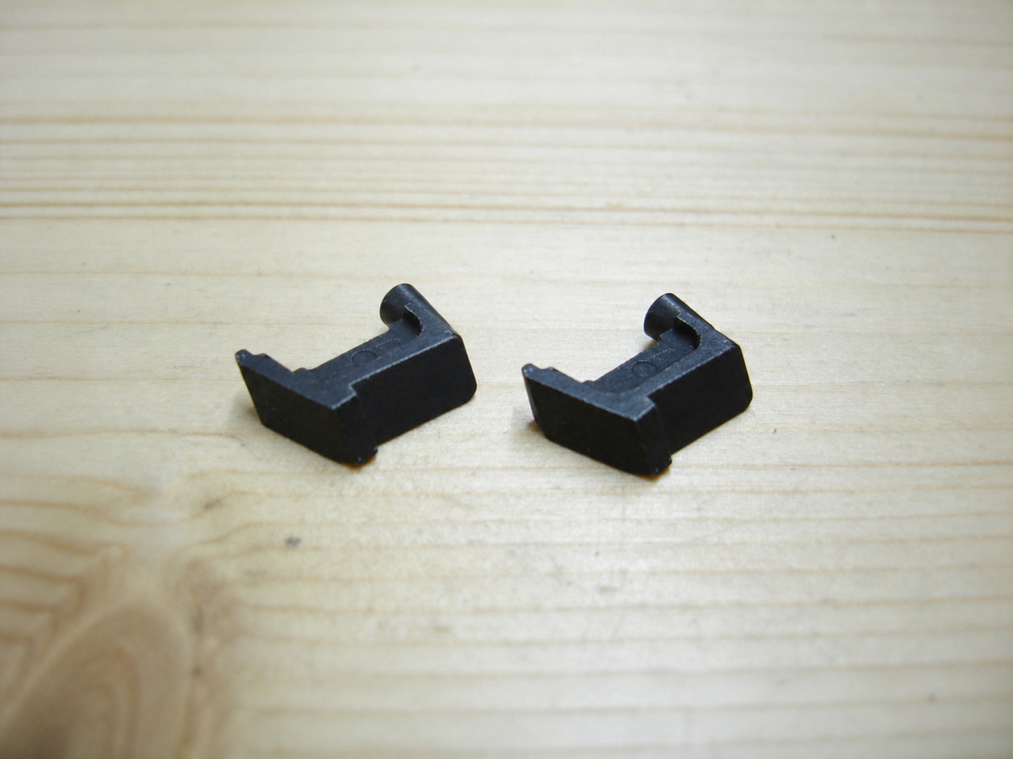 Aim Surplus Gen 1-4 17 19 26 34 9mm Extractor for Glock Made In USA XAIMGE PAIR