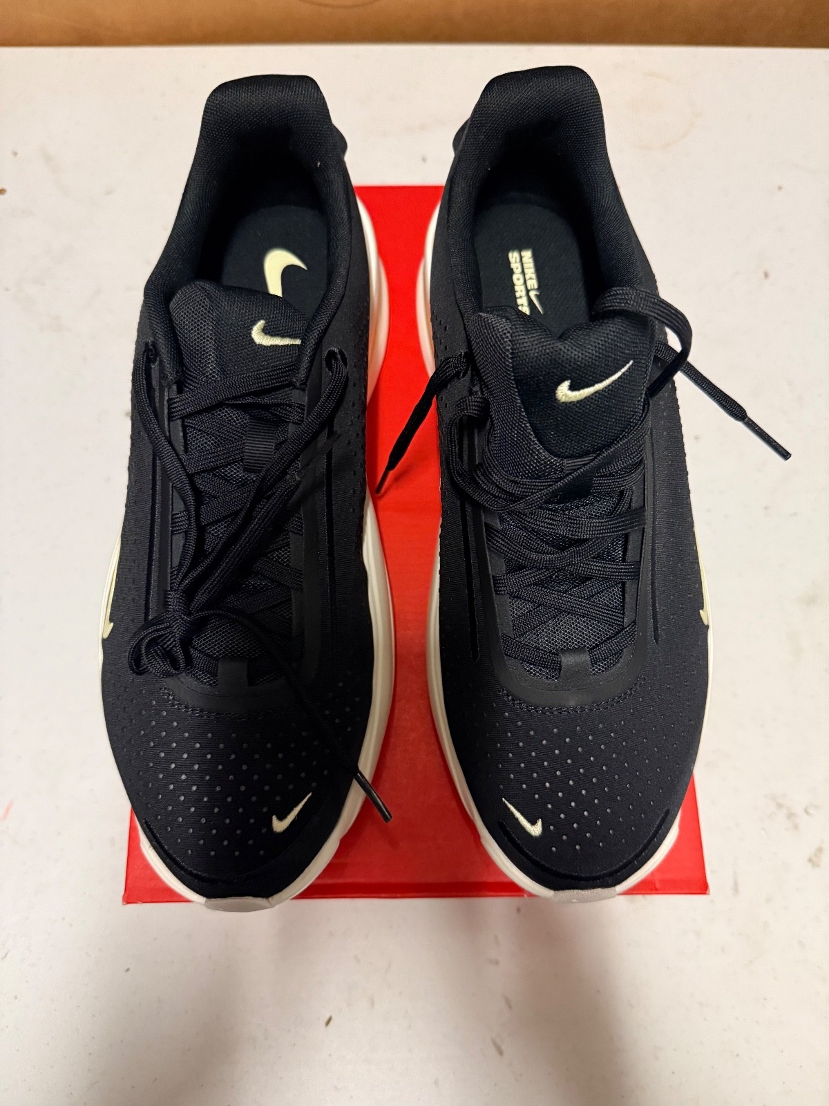 Nike Air Zoom Upturn SC Black White Lime Sail IB2746-001 Men's New