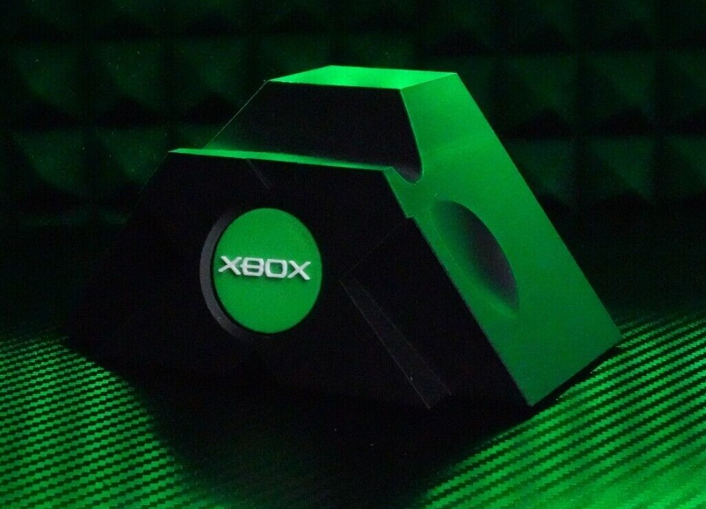 Display Stand for OG XBOX Controller