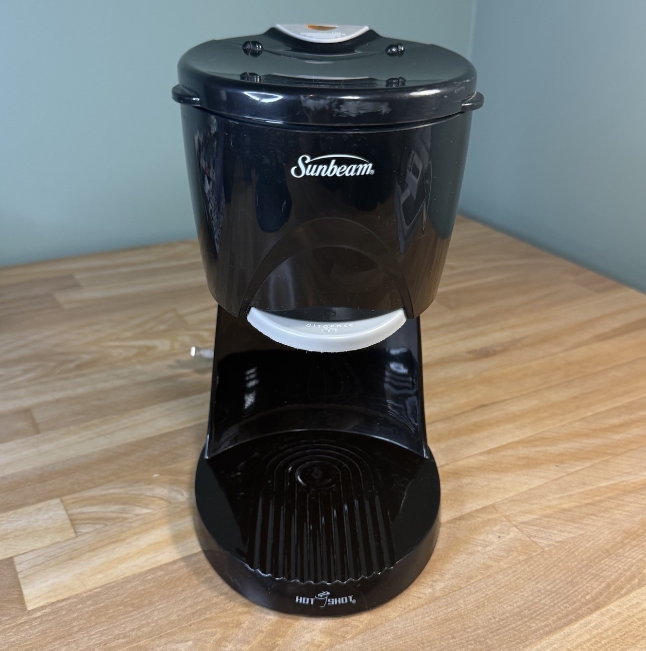 VTG Sunbeam Hot Shot Hot Water Dispenser Black 6131 Coffee Noodles Tea Oatmeal