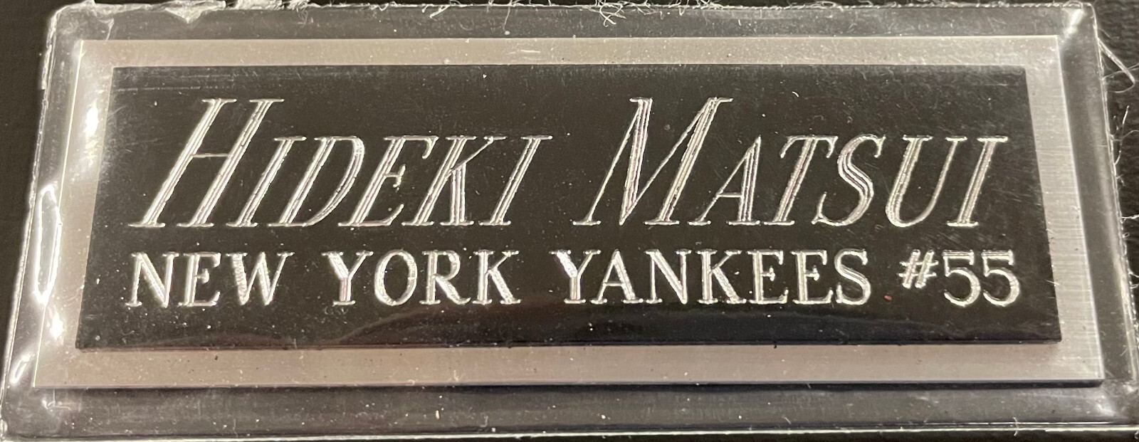 HIDEKI MATSUI YANKEES NAMEPLATE FO AUTOGRAPHED Signed Baseball Display CUBE CASE