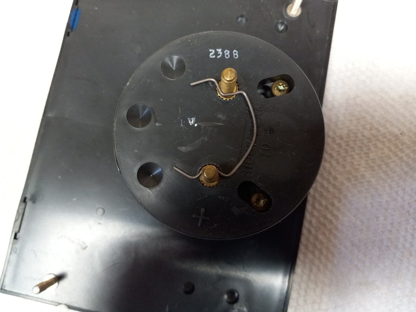 API 451212-01-00 AL-3700-0100 Analog Panel Meter