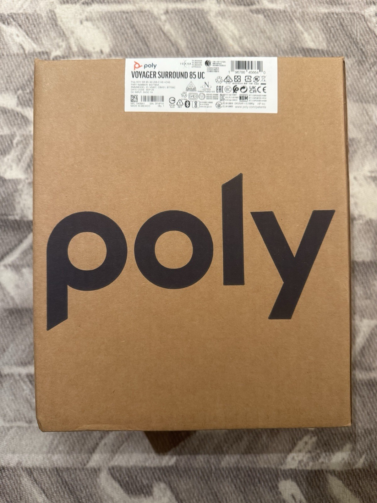 Poly voyager 85 UC With Headset Charging Stand