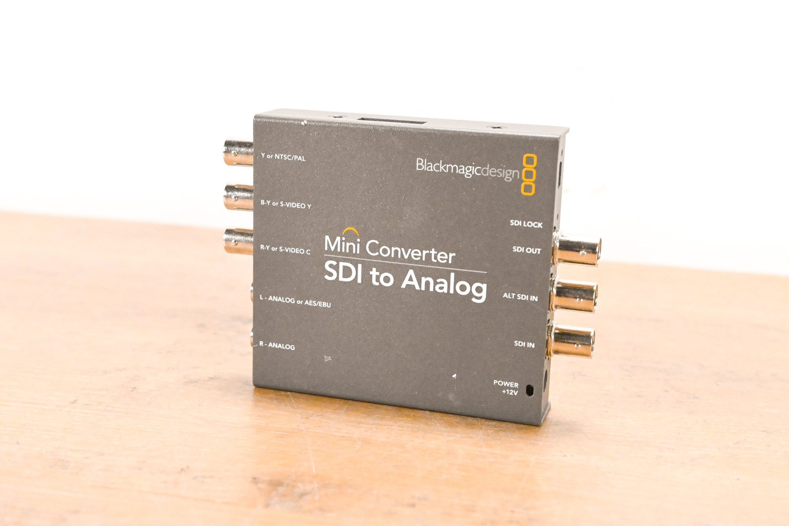 Blackmagic Design Mini Converter SDI to Analog (NO POWER SUPPLY) CG010HJ