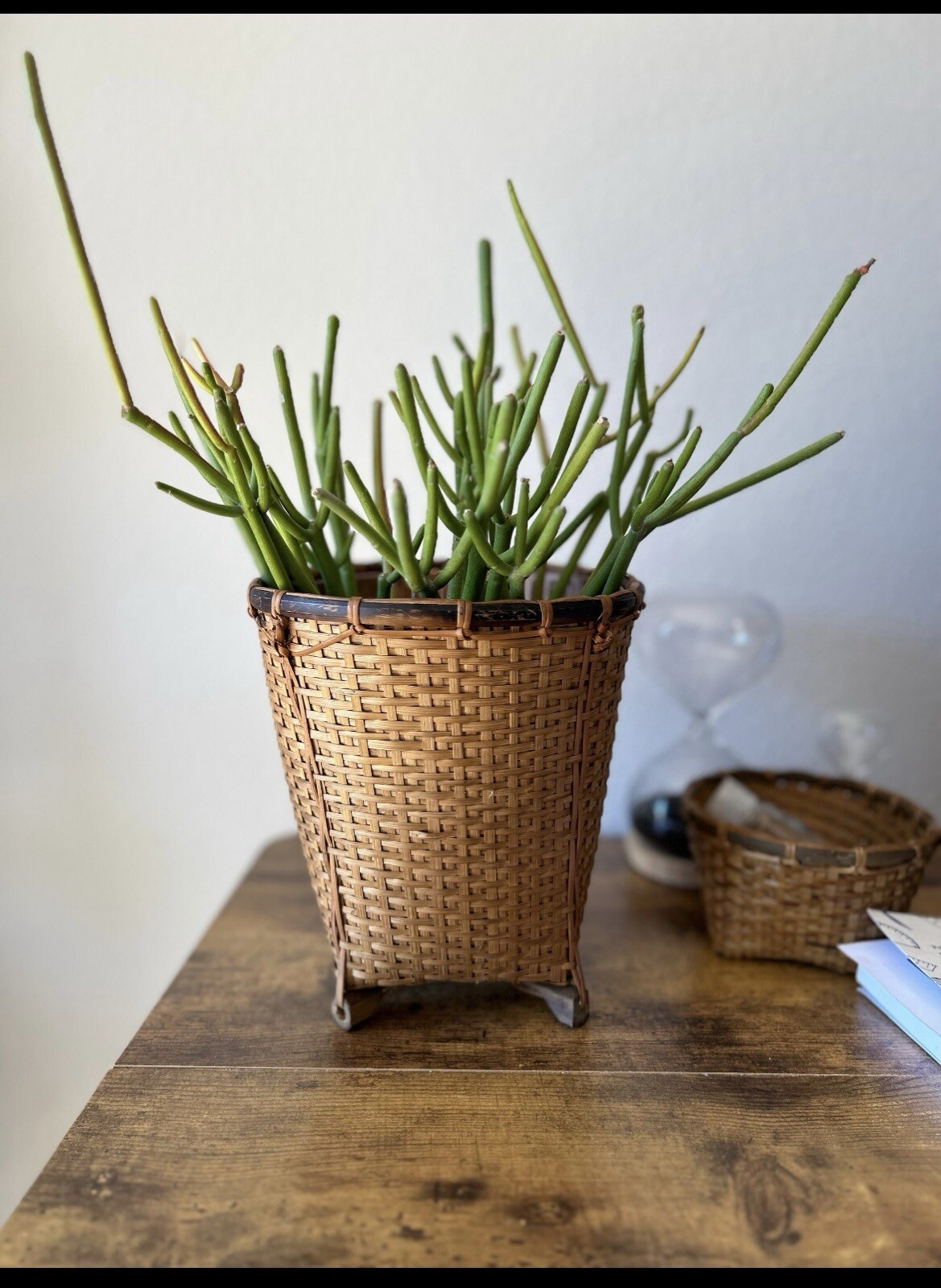 New Medium Size Bamboo Hobo Hanging Basket