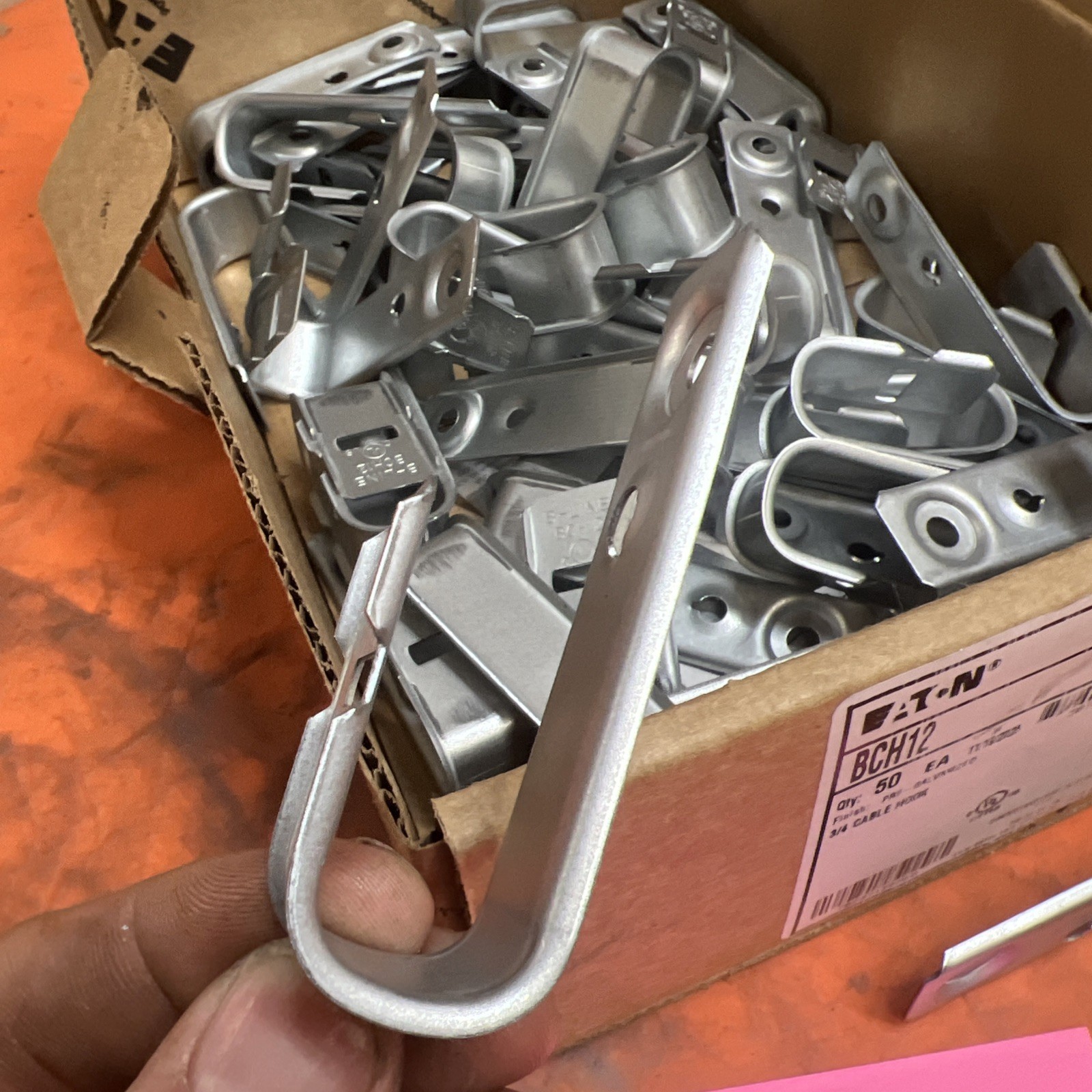 (50) 3/4” J Hook Cat12 BCH12 Eaton B-Line Data Low Voltage Cable Hooks .75" ED4U