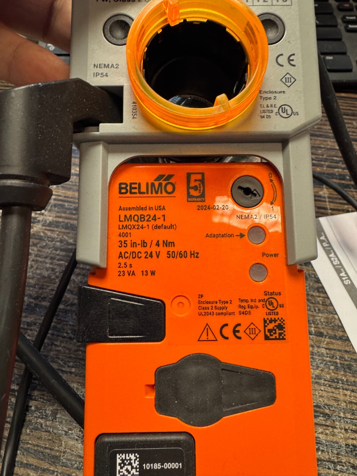 Belimo Damper Actuator  LMQB24-1 35 in-lb [4Nm]  Non/ AC/DC 24v w/ accessory