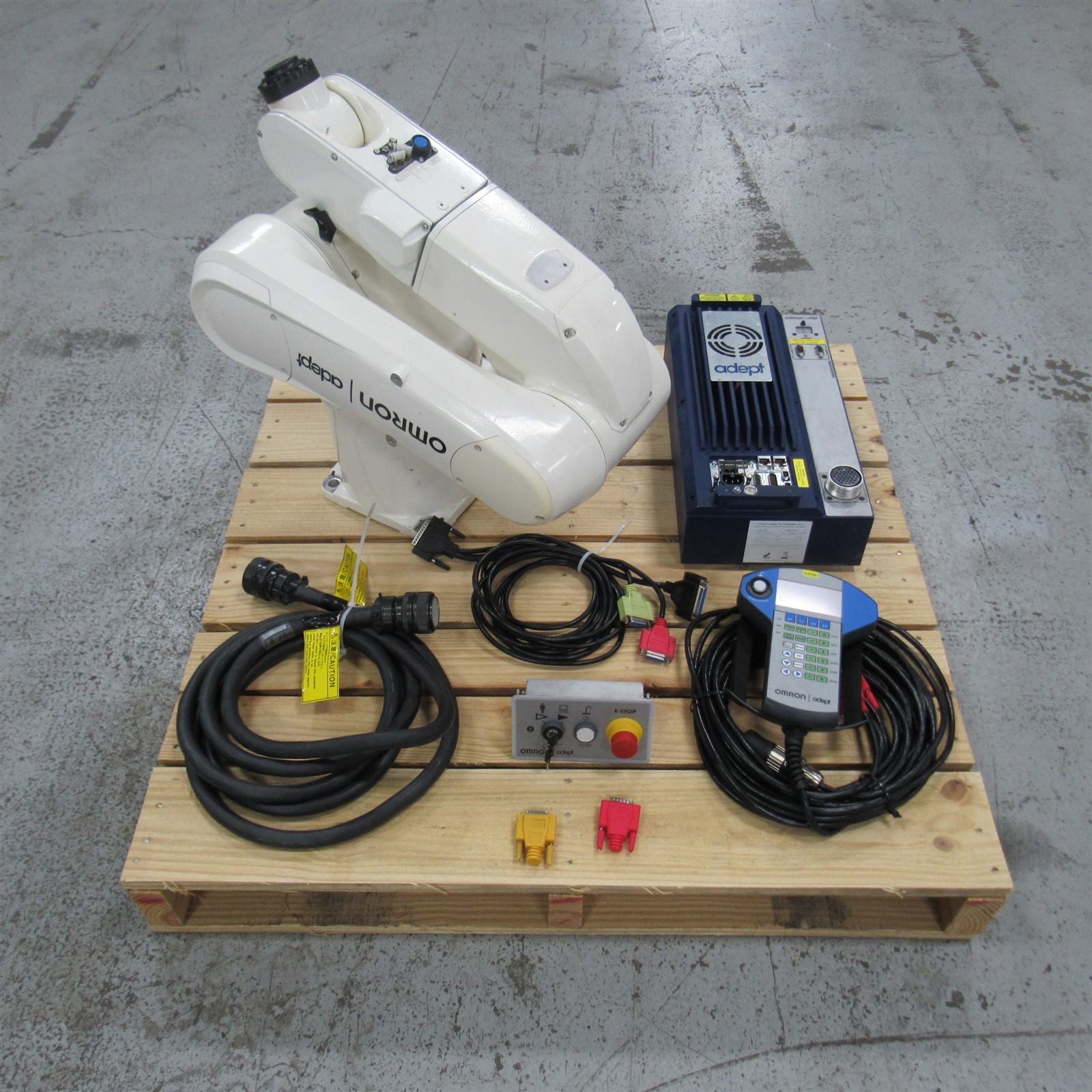 OMRON ADEPT INDUSTRIAL ROBOT VIPER 850 eMB-60R 671-00844 19600-850 TESTED