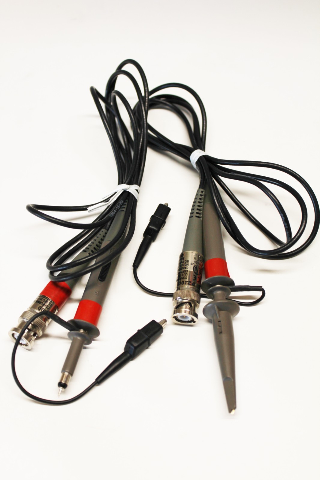 Lot of 2 Tektronix P2200 Passive Oscilloscope Probes (4929)