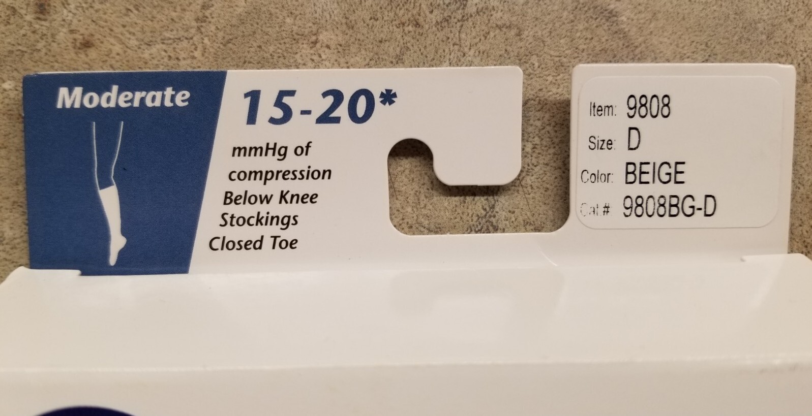 NEW 2 Pair TRUFORM Compression Stockings CT 15-20 Below Knee Sz D Beige 9808