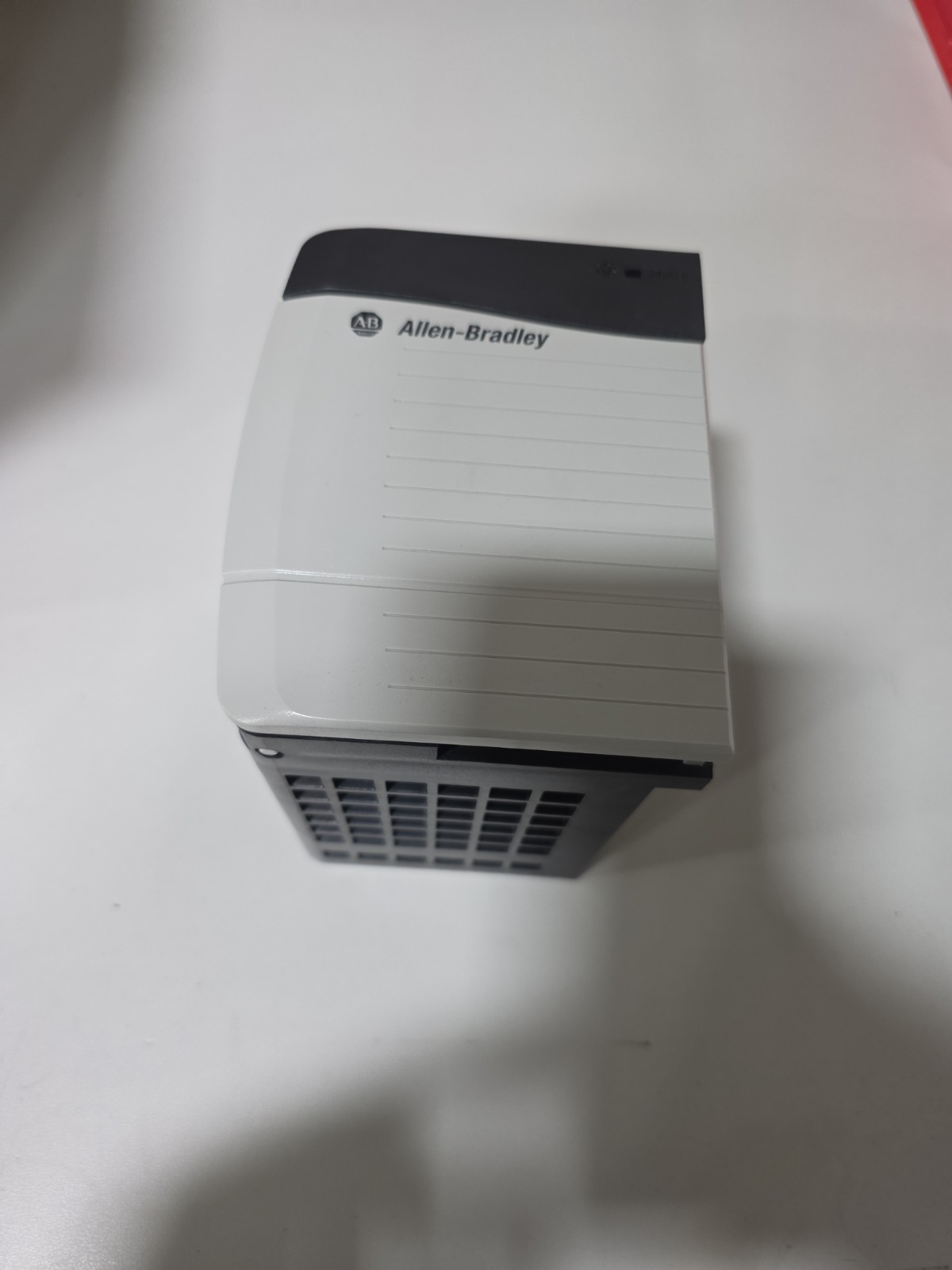Allen-Bradley 1756-PA72 ControlLogix AC Power Supply