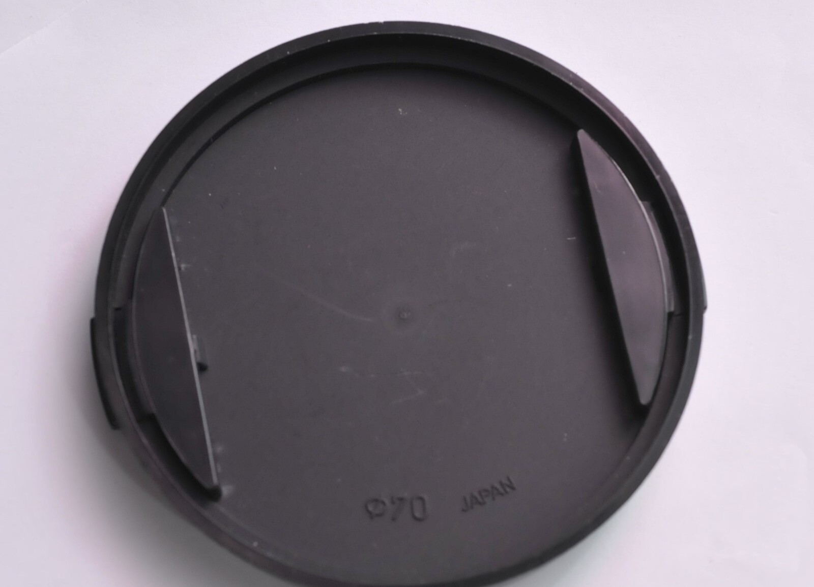 Contax 67mm (70) Front Snap-On Lens Cap