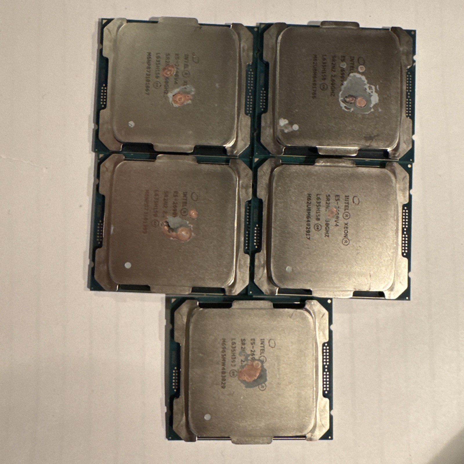 1 Intel Xeon E5-2690V4 2.60Ghz 14-Core LGA 2011-3 CPU 35MB SR2N2 - 2690 V4