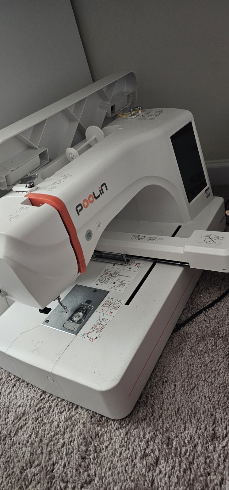 PoolIN EOC06 Embroiderry Machine  (WiFi Version) With Magnetic Hoops