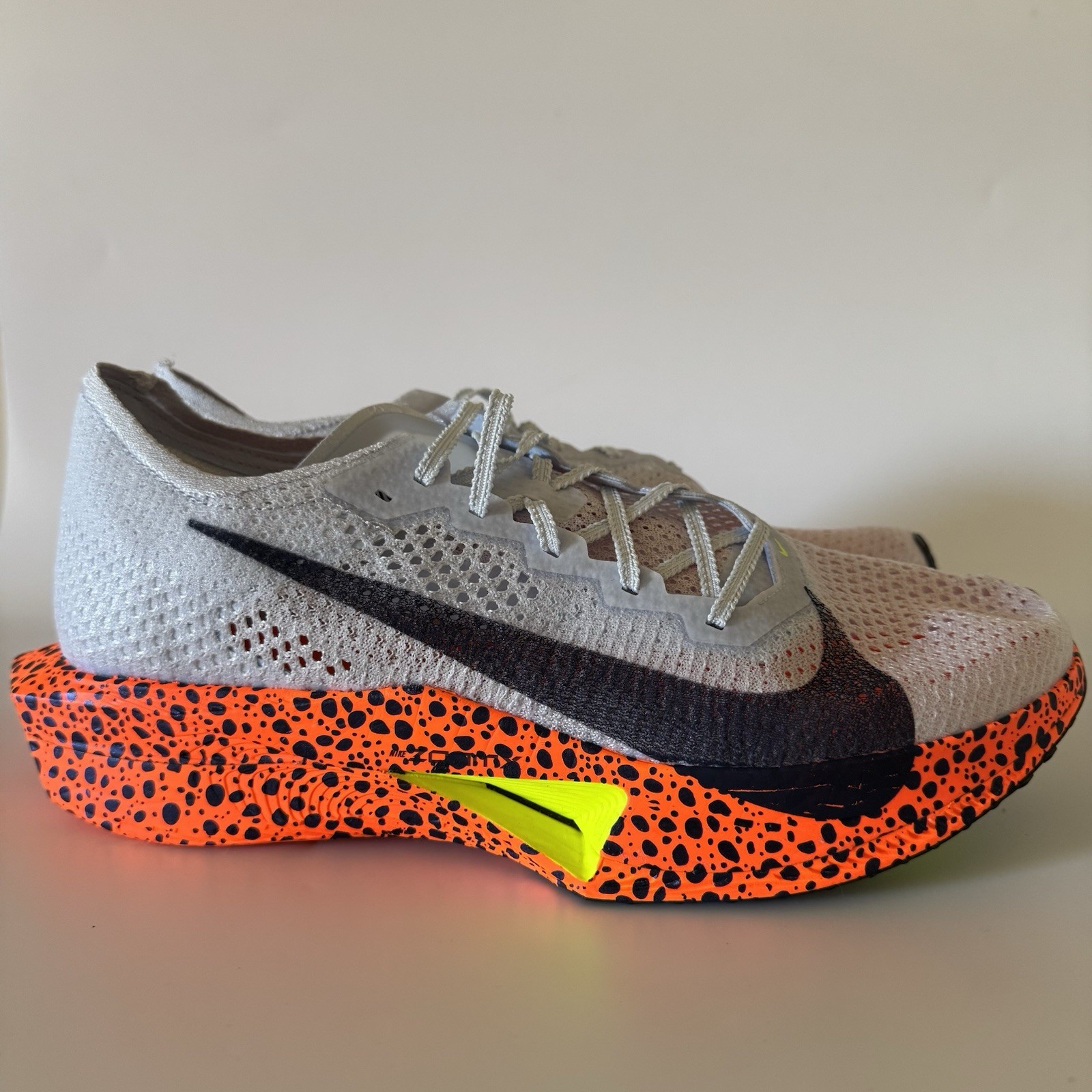 Nike Men’s Size 11.5 ZoomX Vaporfly NEXT% 3 ‘Electric Pack’ FV2305-900 NEW