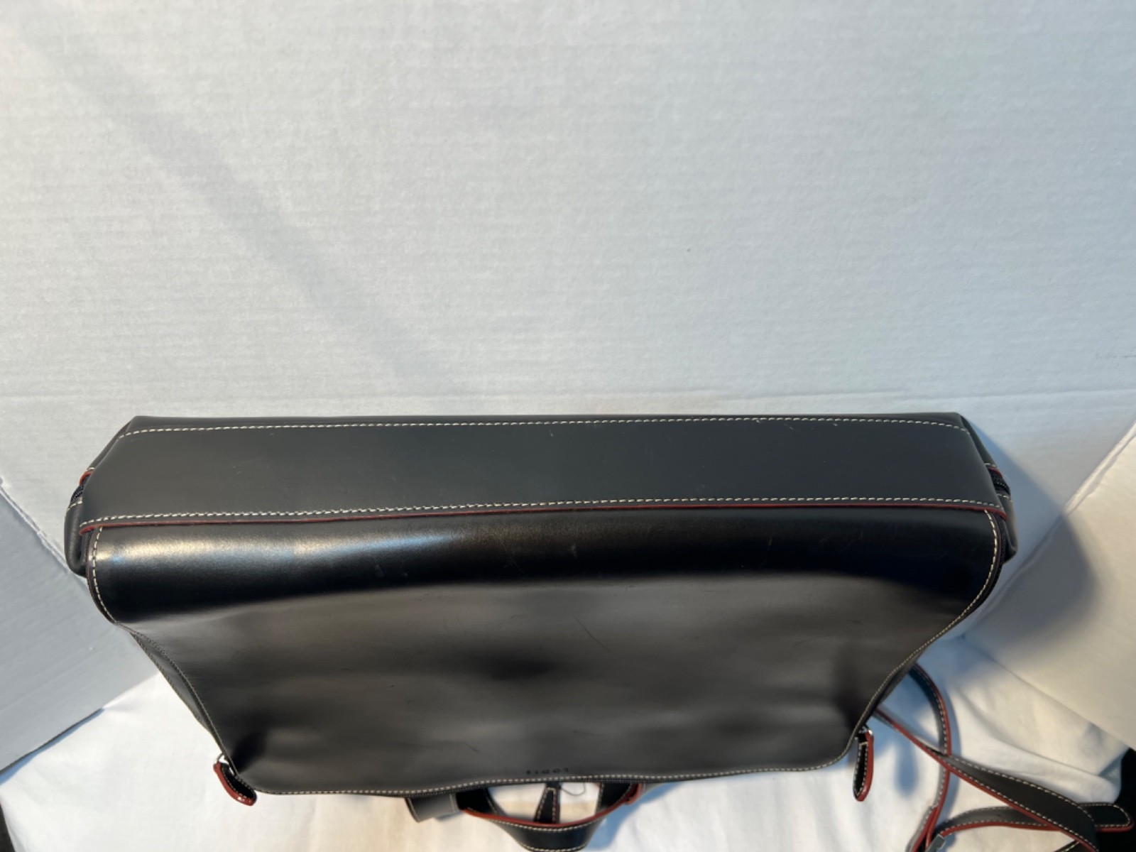 Lodis Black Leather Laptop Briefcase Solid Zipper Closure Shoulder Strap Red/Blk