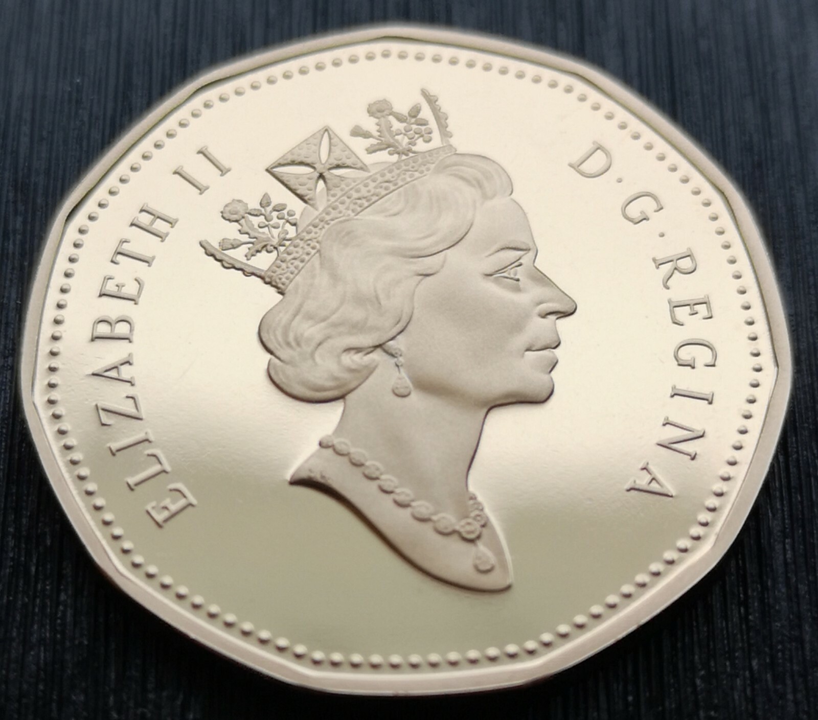 *** CANADA LOONIE 2000 *** PROOF ULTRA HEAVY CAMEO *** BETTER DATE ***