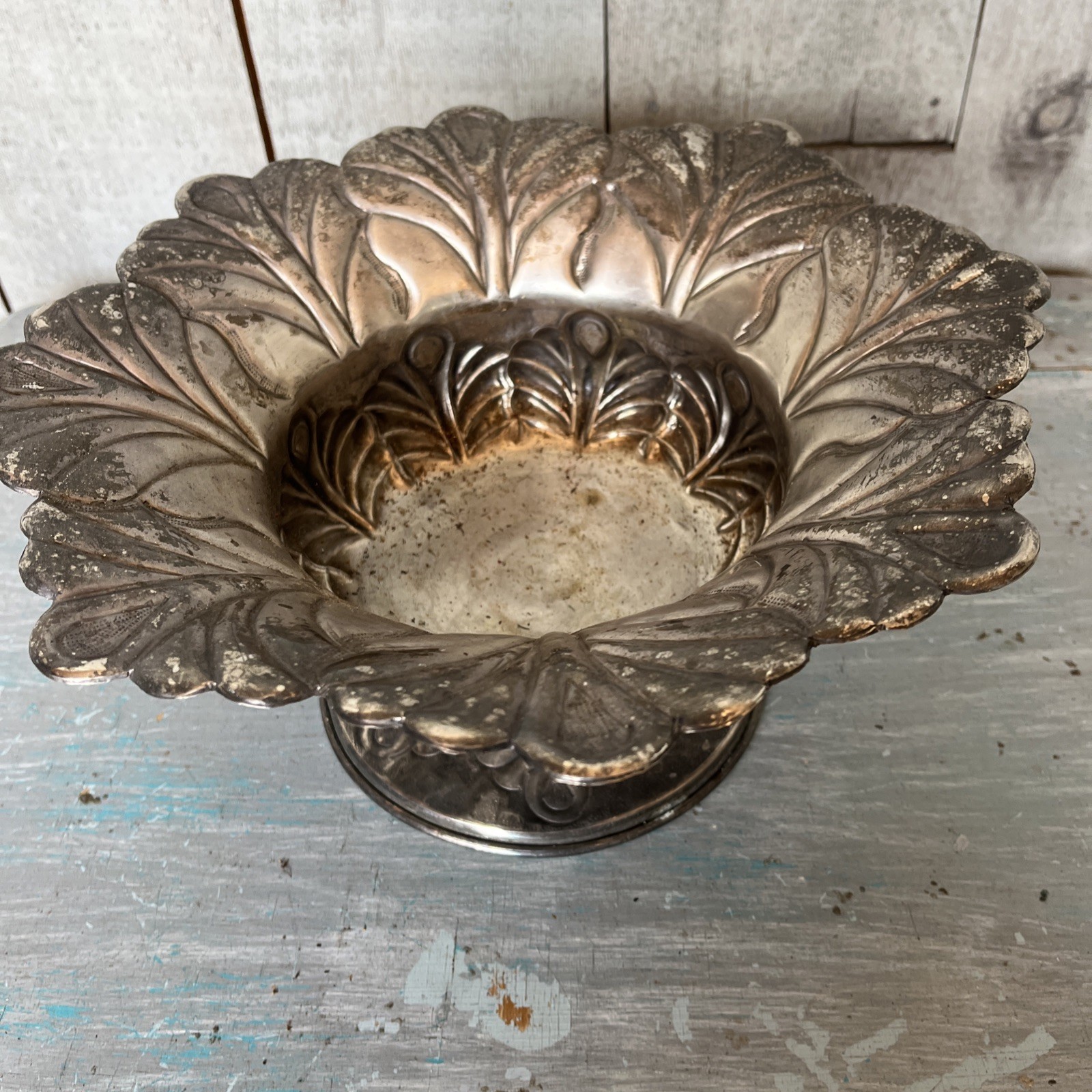 Vintage Silver-plated Pedestal Dish Or Footed Bowl, Nice Patina 11.5x6”