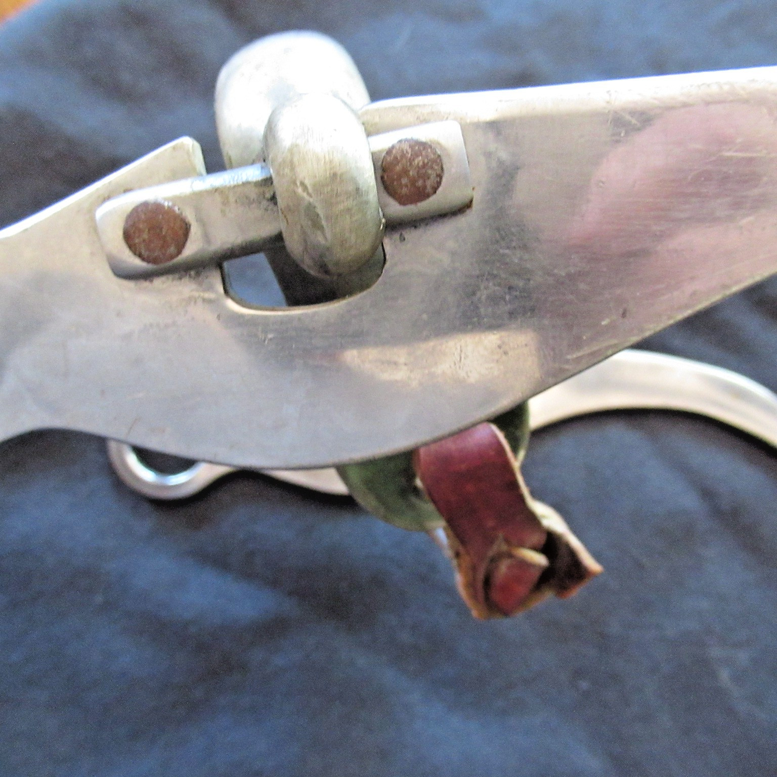 VINTAGE UNIQUE SLIESTER STAINLESS BIT.