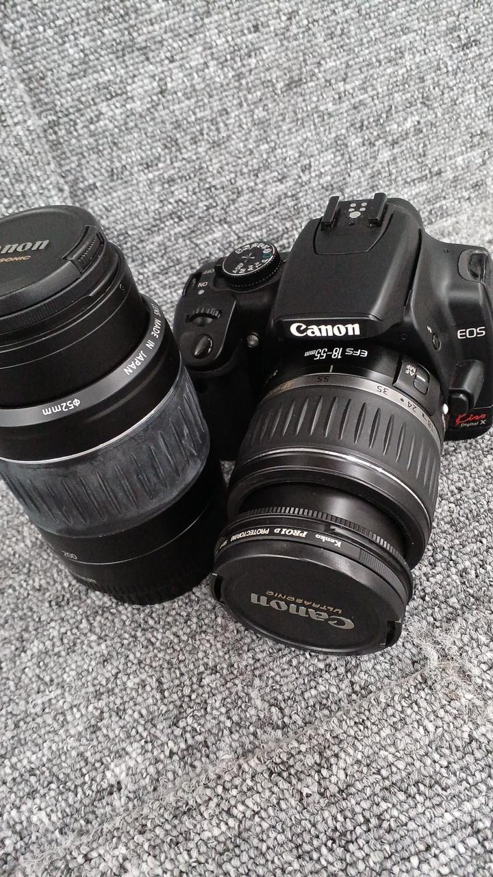 CANON DS126151 Digital DSLR Camera