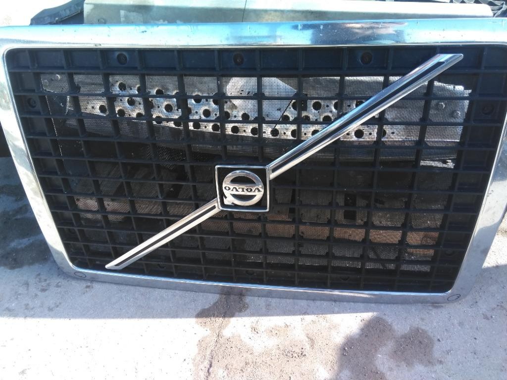 For 2018 VOLVO VNL 2003-2018 GRILLE N/A ,  IL