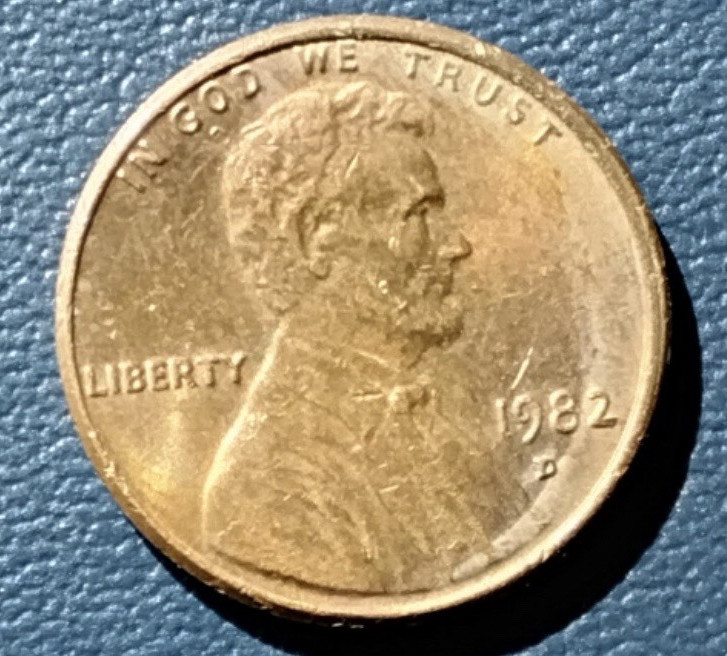 1982-D Lincoln Memorial Small Cent Large Date Business Strike Copper KM#201