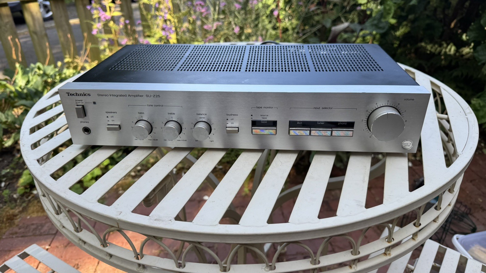 Technics SU-Z25 Stereo Integrated Amplifier Home Audio great sound