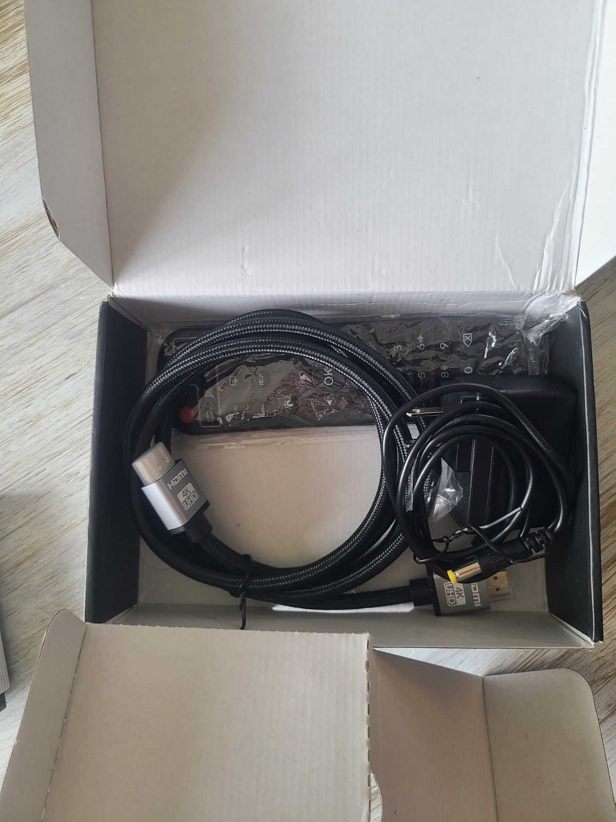 Android Streaming Box 4GB Ram 32GB ROM H.265 Quad 4 Core Android Support Box 3D