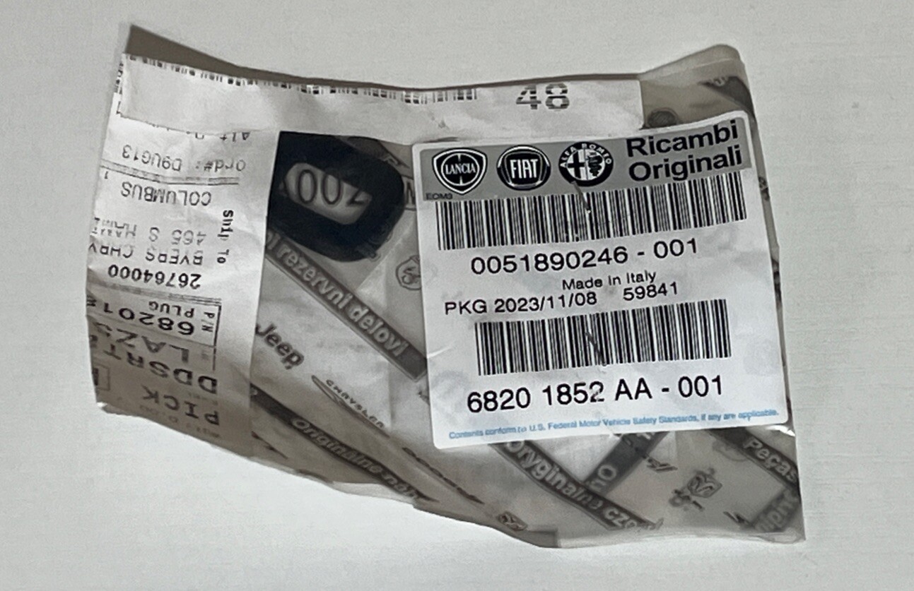 New OEM Mopar Fascia Plug Seal 2015-2023 JEEP Renegade 68201852AA