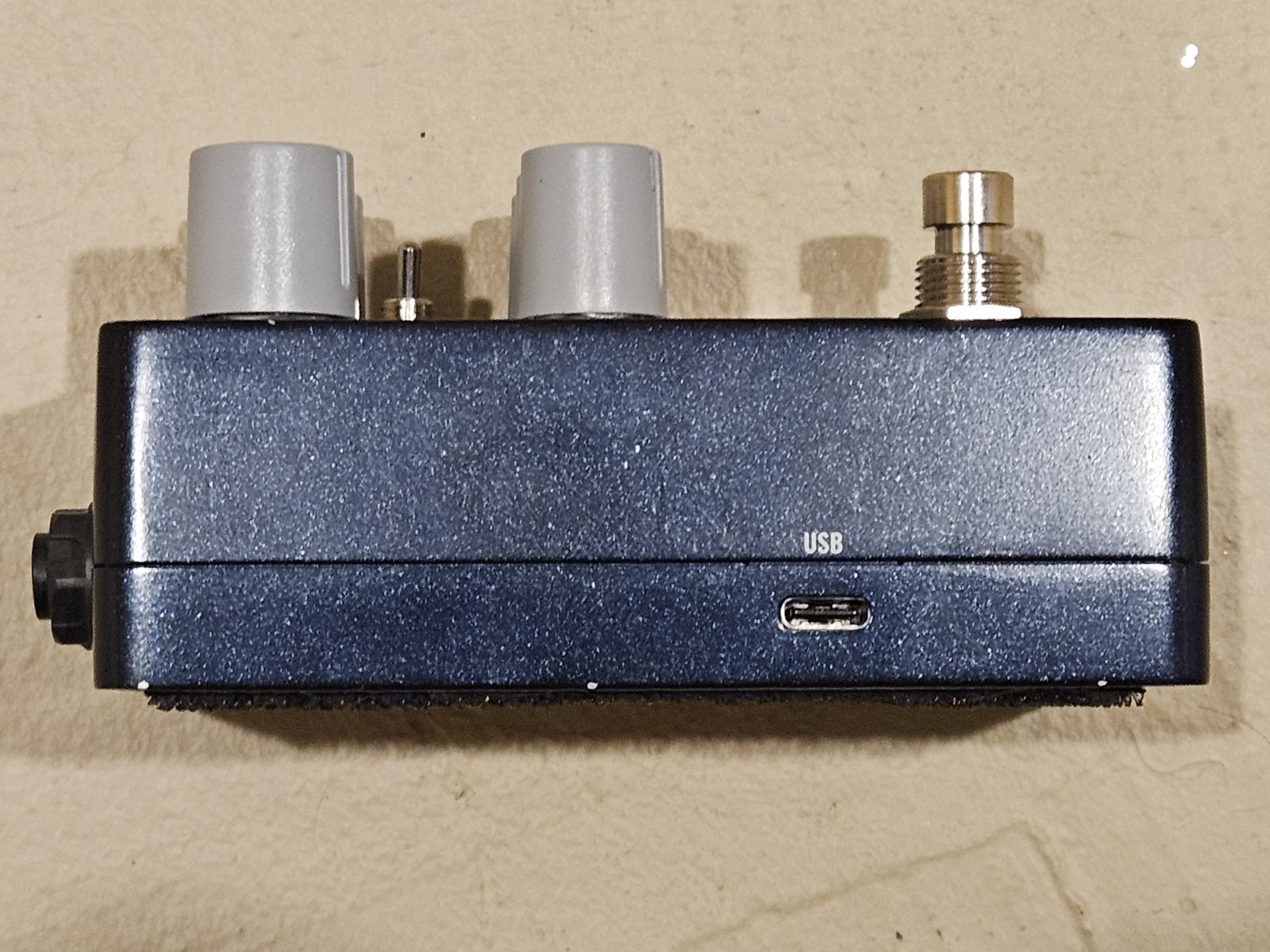Universal Audio Orion Tape Echo Delay Guitar Effects Pedal