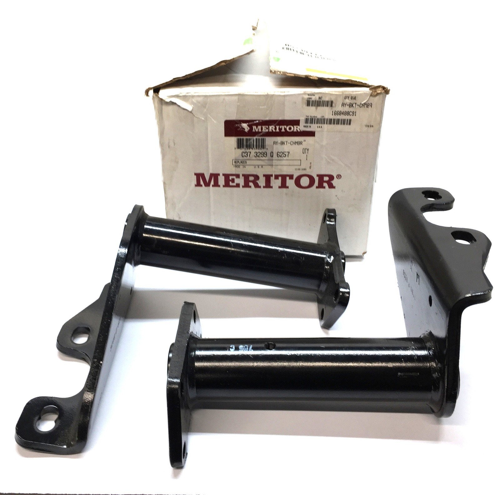 Meritor Chamber Bracket Set C37 6257 / C37 6256 NOS