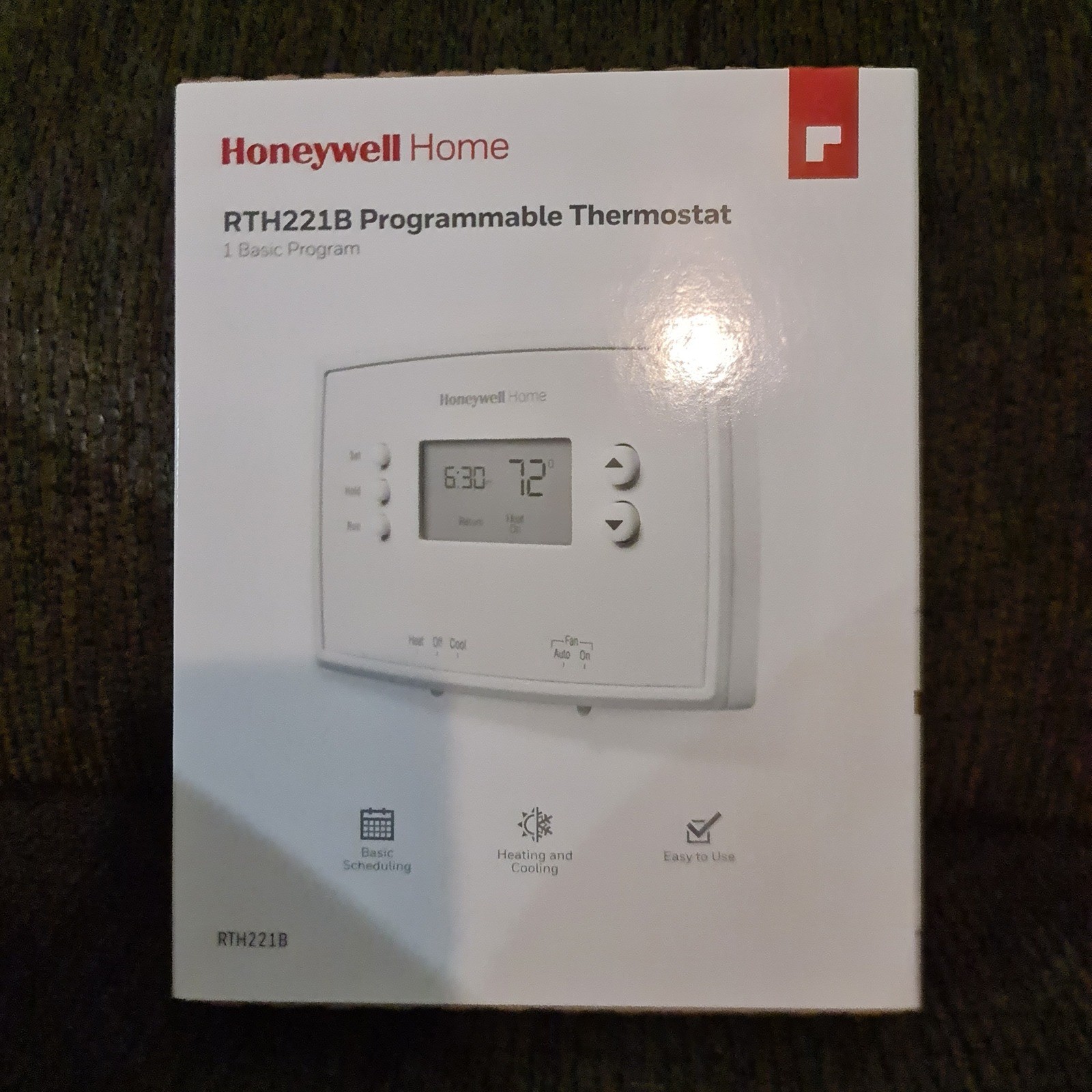 Honeywell Home RTH221B Programmable Thermostat 1 Week Basic Program - Open Box